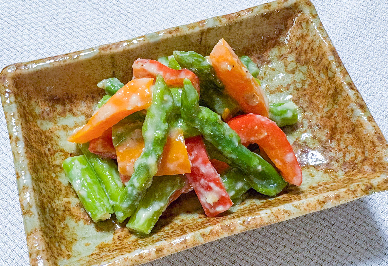 アスパラガスとパプリカの白味噌和え
