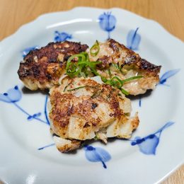 ゴロゴロ山芋の味噌味つくね